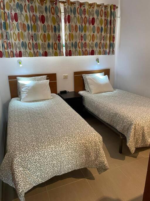 Puskas Apartman 科斯塔德安提瓜 外观 照片